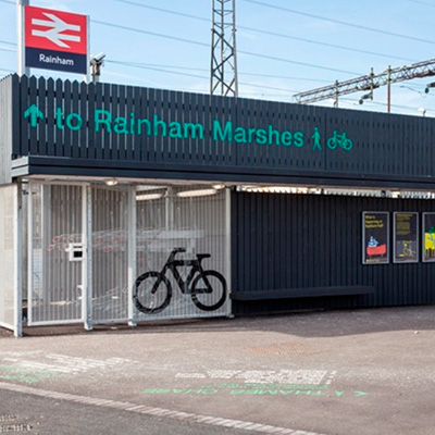 Rainham Train Station